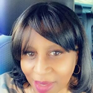 Meet your Posher, Mitzie